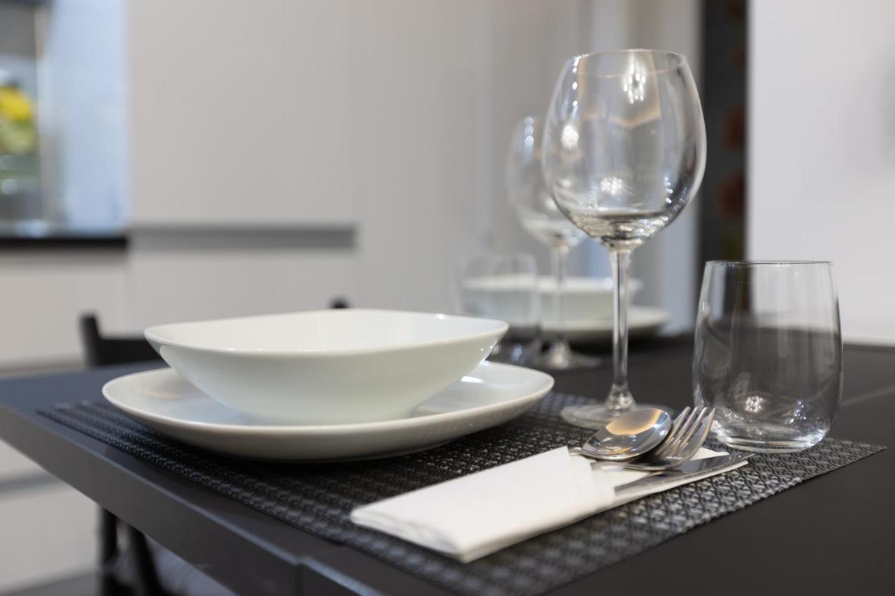 Hrodberht Ski Apartment Buşteni エクステリア 写真