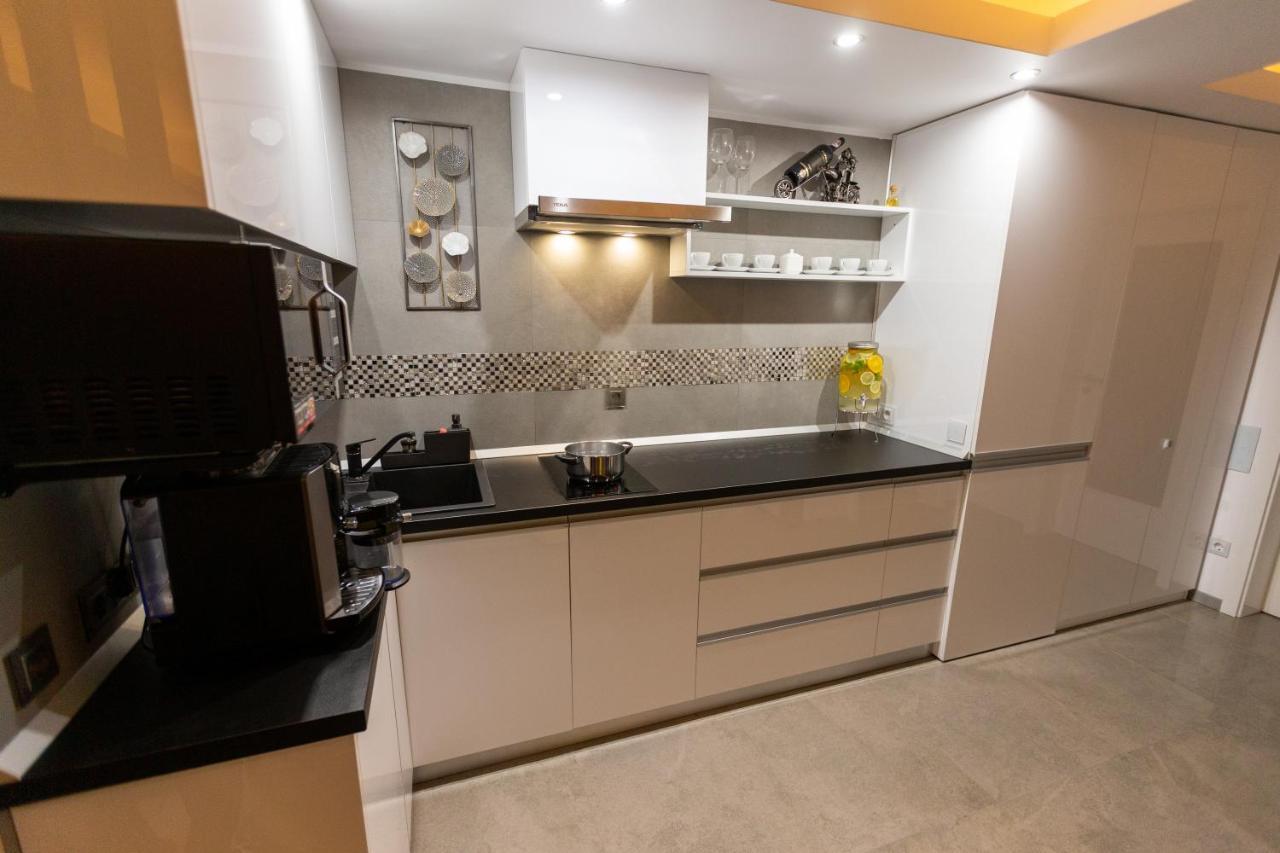 Hrodberht Ski Apartment Buşteni エクステリア 写真