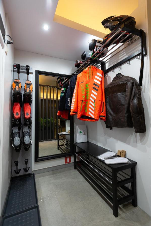 Hrodberht Ski Apartment Buşteni エクステリア 写真